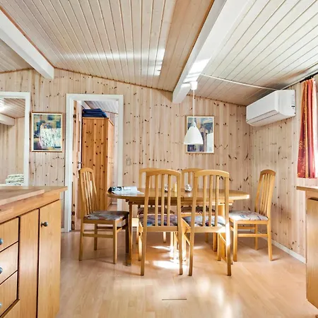 Cozy In With Kitchen * Toftlund